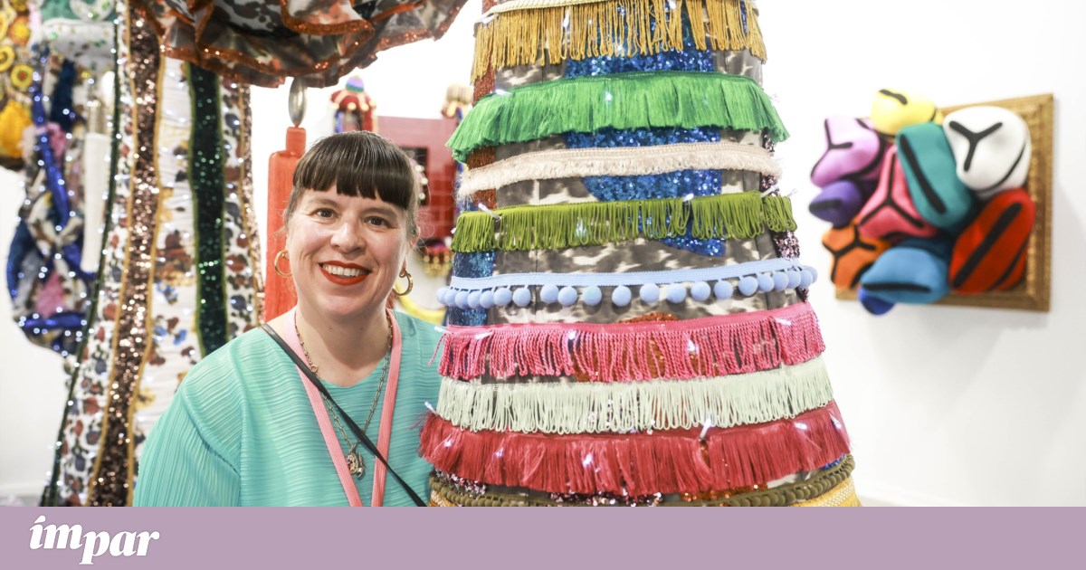 Joana Vasconcelos opens exhibition in Rome to engage in a dialogue with Valentino's fashion