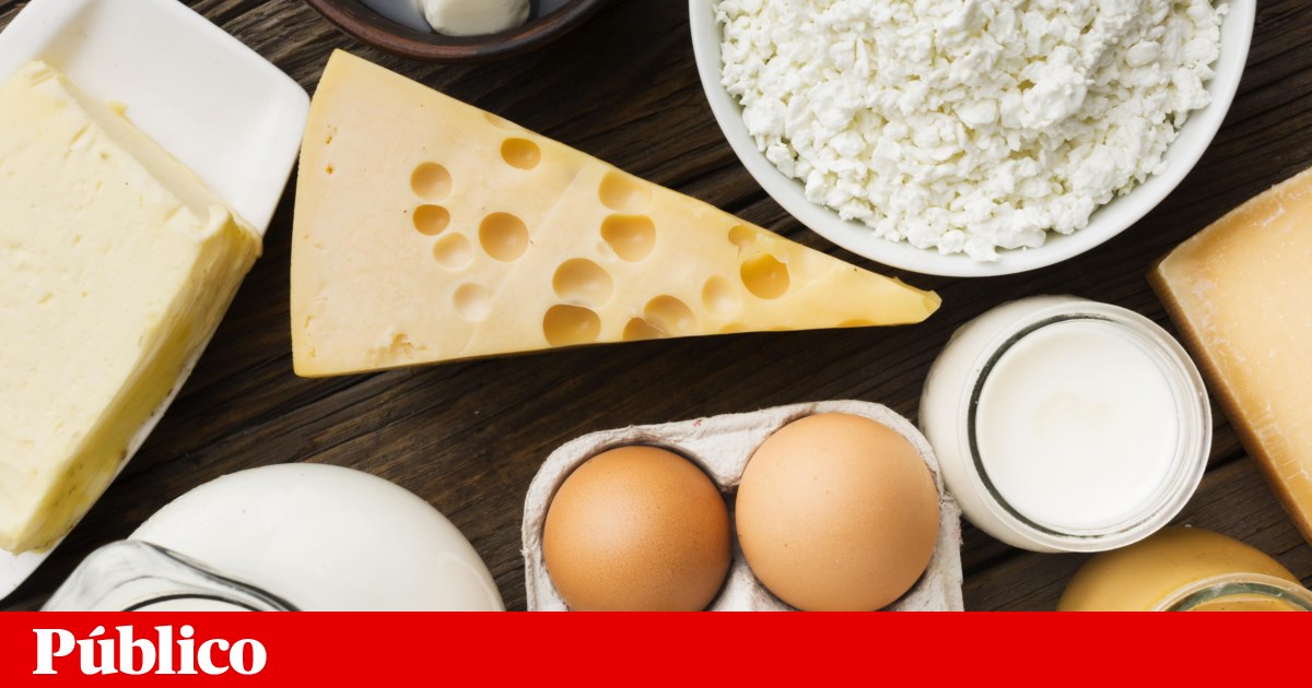 Novas directrizes nos EUA incentivam o consumo de proteínas e lacticínios, e declaram guerra aos alimentos processados