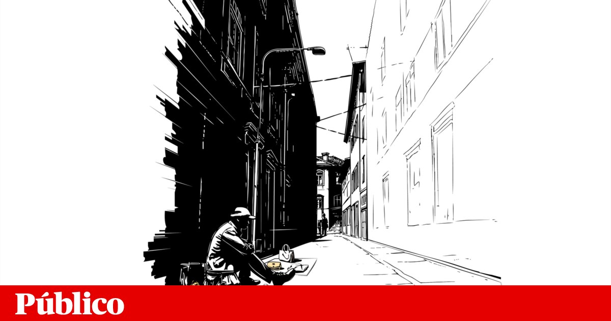 Illegal street vending has been 'completely unregulated' in Lisbon's Baixa