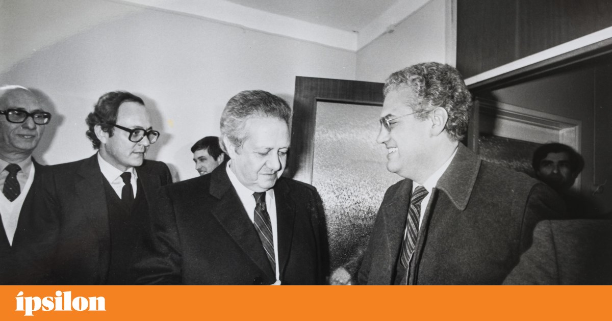 Presidential elections: the series A Duas Voltas keeps getting more interesting