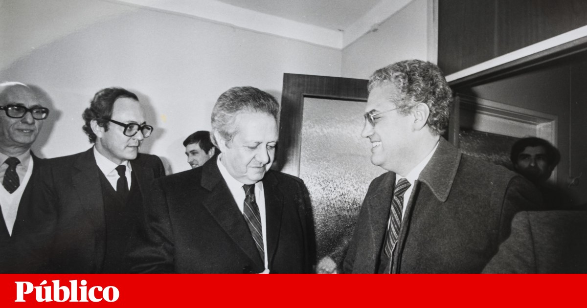 The 1986 elections: Soares won without winning a majority of municipalities in either round