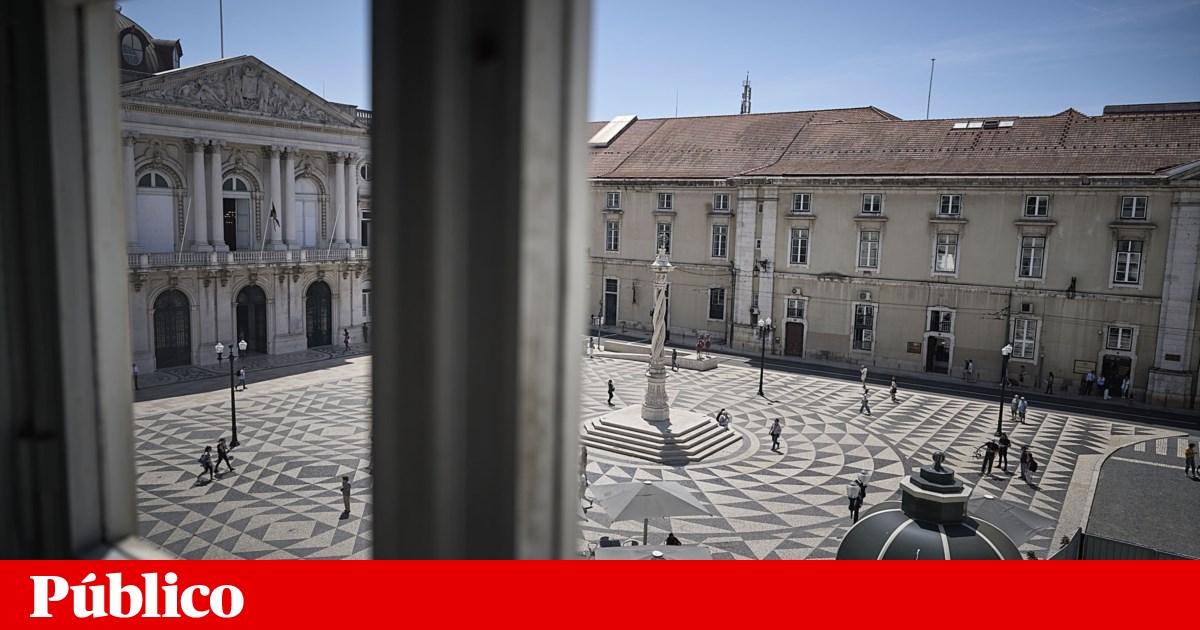 Lisbon councillor found her office 'locked' and left Chega. She is now open to taking on portfolios