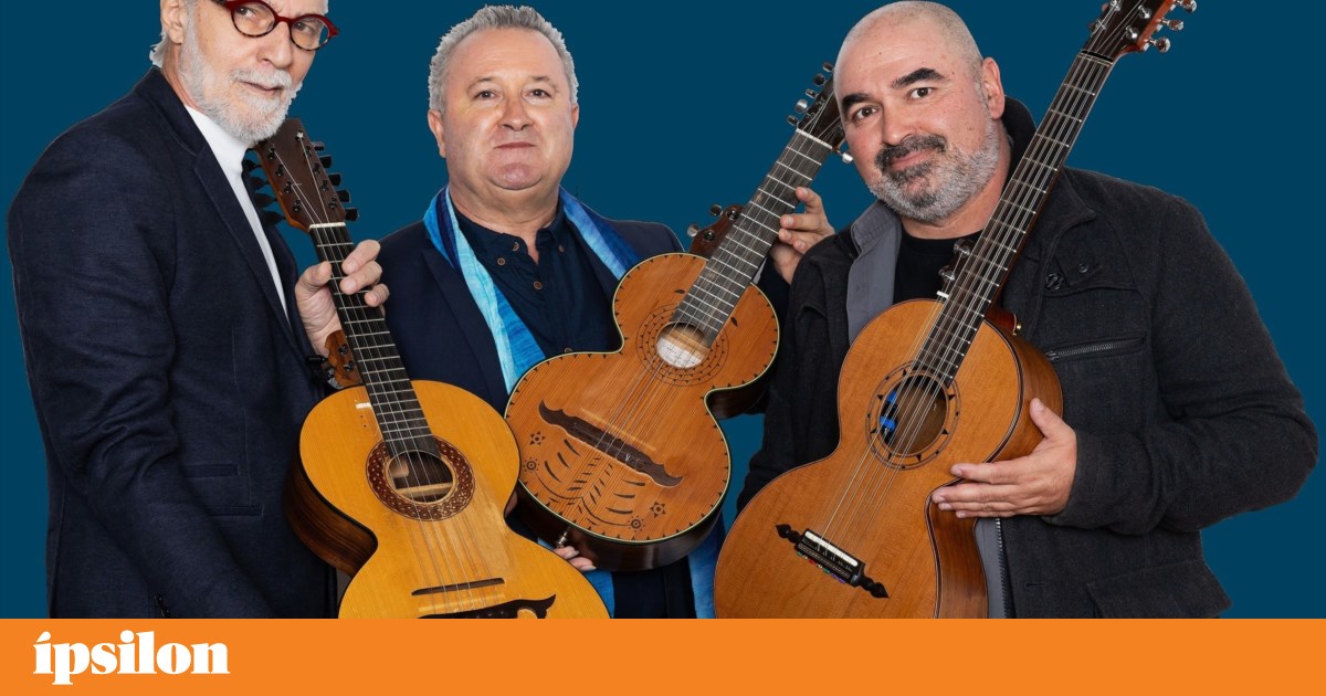 From 'Das Violas EnCantadas', one has taken on a life of its own as a standalone album: A Viola Beiroa