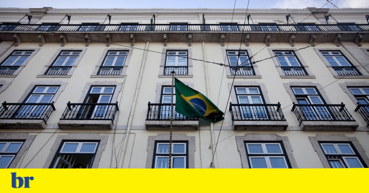 Brazilian Consulate in Portugal provides 14 legal and psychological consultations a day