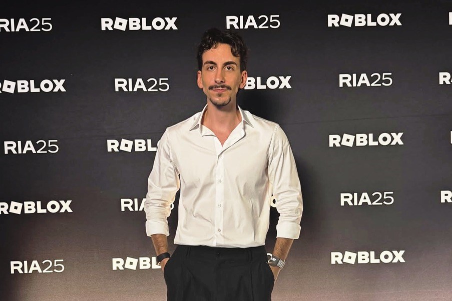 Francisco e Vasco criam na Roblox, plataforma que Portugal ainda vê como infantil | Videojogos Francisco e Vasco criam na Roblox, plataforma que Portugal ainda vê como infantil | Videojogos