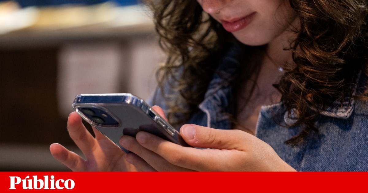 Parlamento aprova restrições ao uso livre das redes sociais a menores de 16 anos | Redes sociais Parlamento aprova restrições ao uso livre das redes sociais a menores de 16 anos | Redes sociais