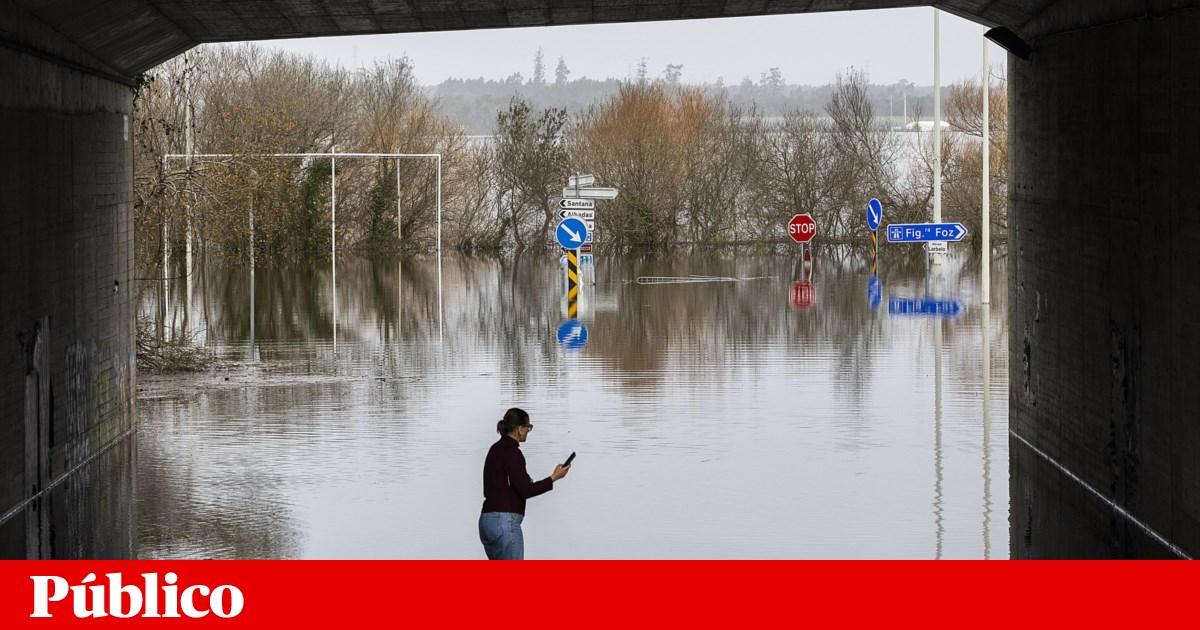 Rain continues through Thursday, mainly North and Centre