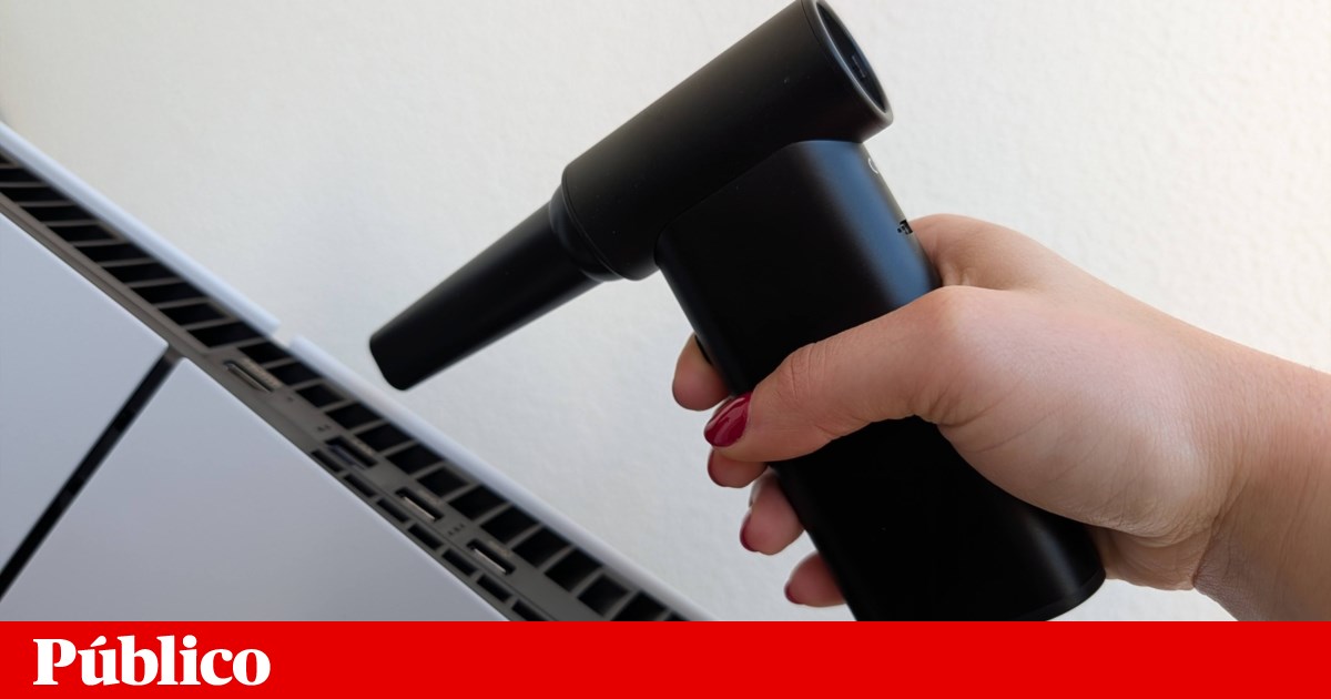 Um micro-aspirador que parece um jacto | Gadget da semana Um micro-aspirador que parece um jacto | Gadget da semana