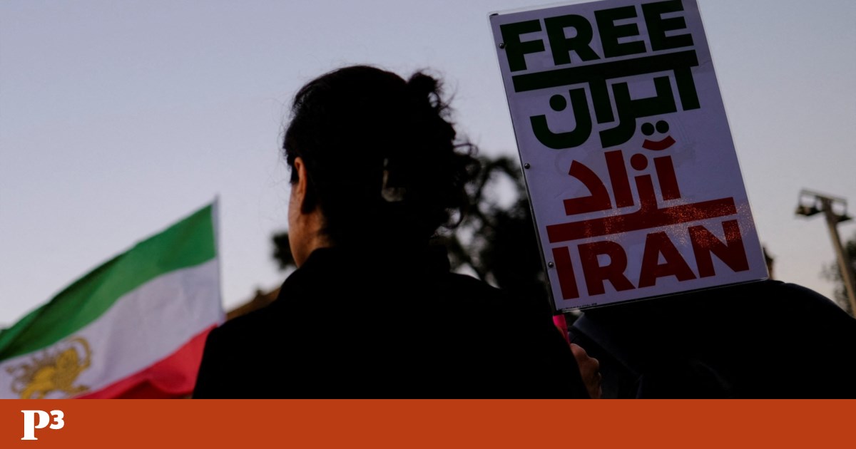 Estudantes iranianos protestam pelo terceiro dia enquanto aumenta a pressão dos EUA | Médio Oriente Estudantes iranianos protestam pelo terceiro dia enquanto aumenta a pressão dos EUA | Médio Oriente