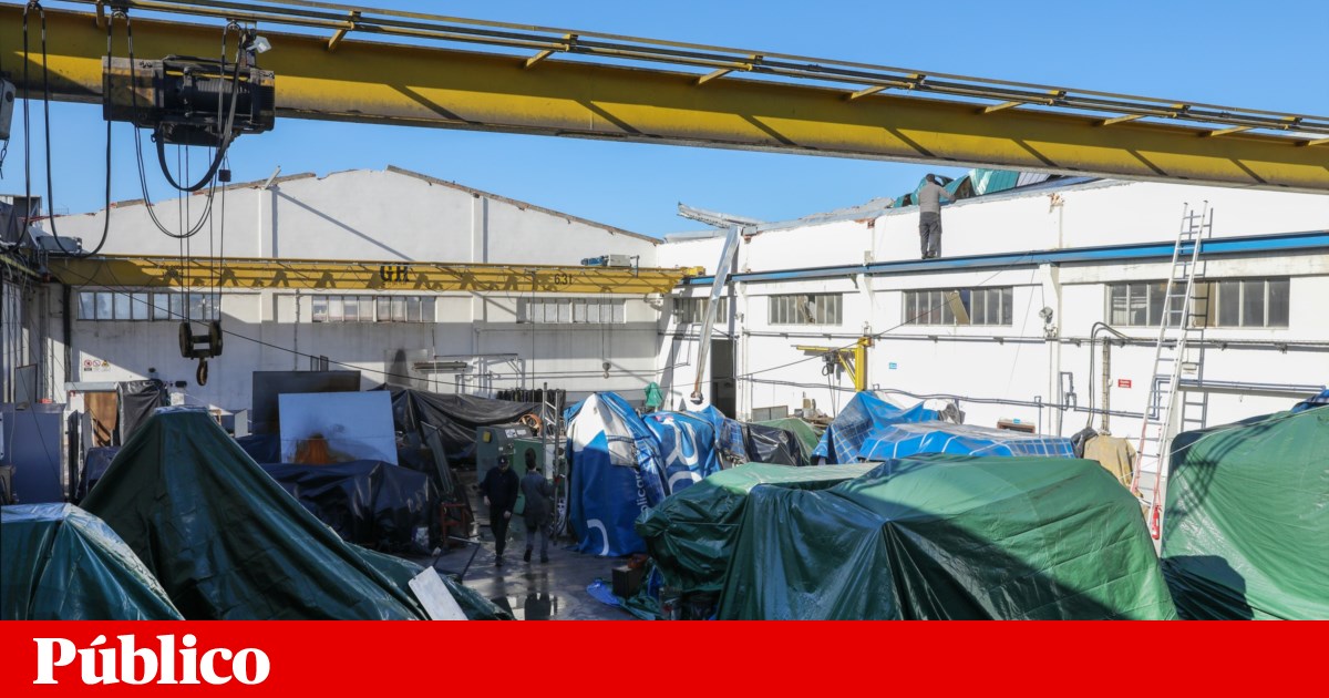 Oposição vai reformular pagamento do layoff; PSD e CDS apontam “populismo” | Tempestade Kristin Oposição vai reformular pagamento do layoff; PSD e CDS apontam “populismo” | Tempestade Kristin