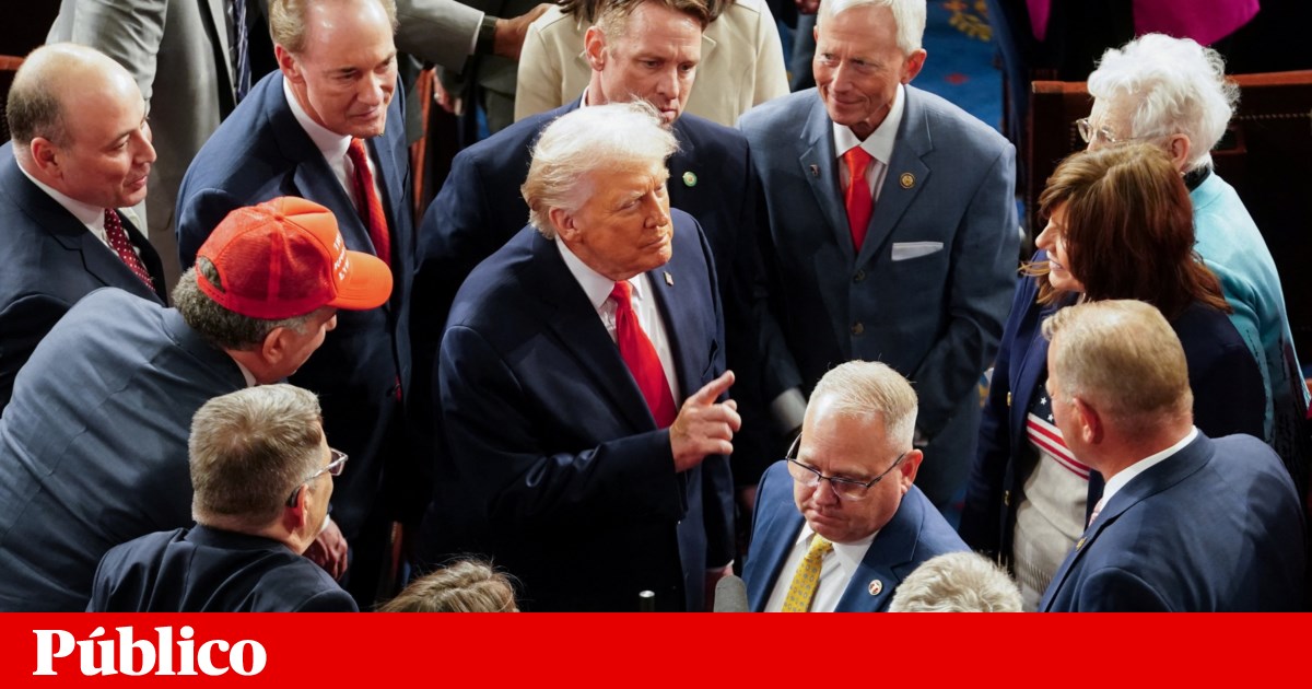 Ataque ao Irão: Trump volta a ignorar Congresso, conselheiros e críticos internos | Operação Fúria Épica Ataque ao Irão: Trump volta a ignorar Congresso, conselheiros e críticos internos | Operação Fúria Épica