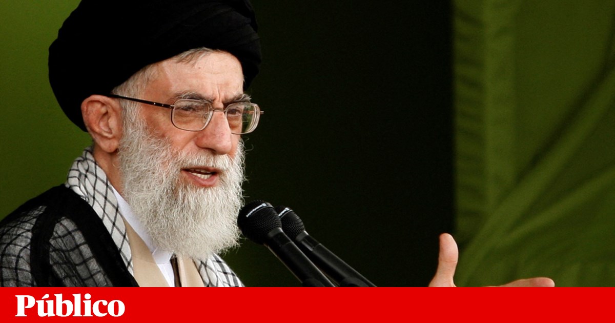 Morreu Ali Khamenei, o religioso discreto que controlou o Irão com uma mão de ferro | Irão Morreu Ali Khamenei, o religioso discreto que controlou o Irão com uma mão de ferro | Irão