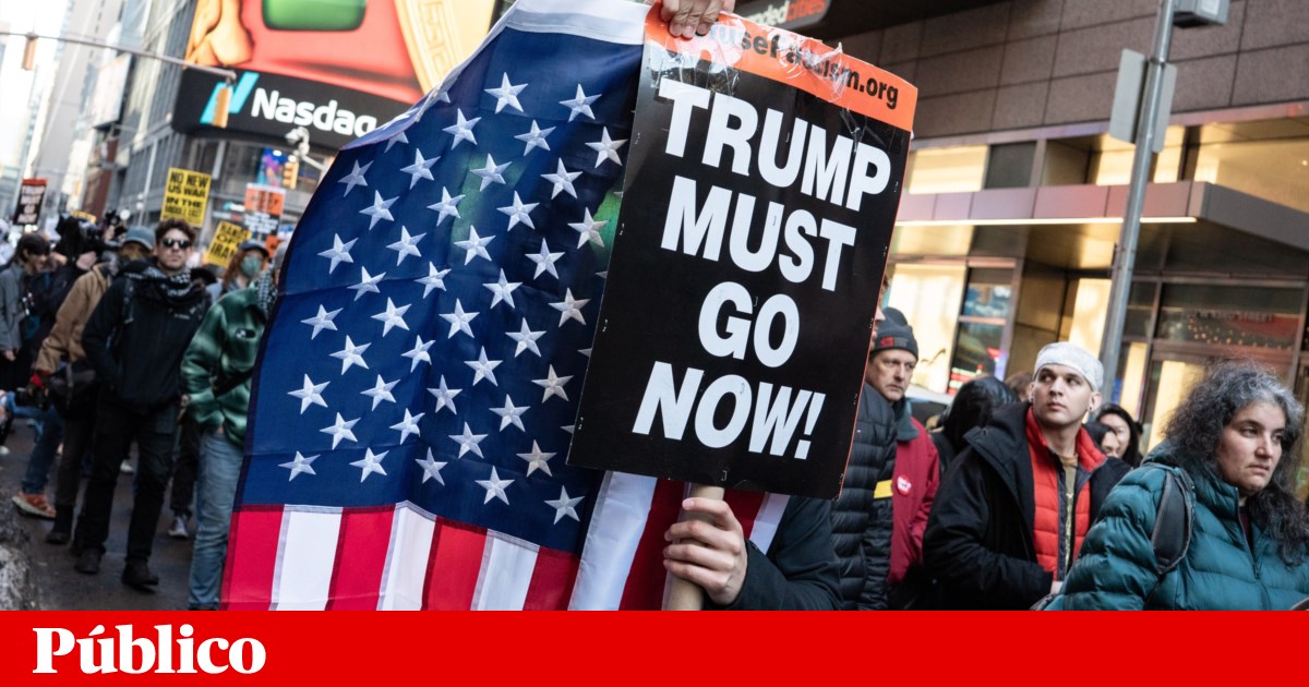 Só um em cada quatro norte-americanos apoia os ataques ao Irão | Operação Fúria Épica Só um em cada quatro norte-americanos apoia os ataques ao Irão | Operação Fúria Épica