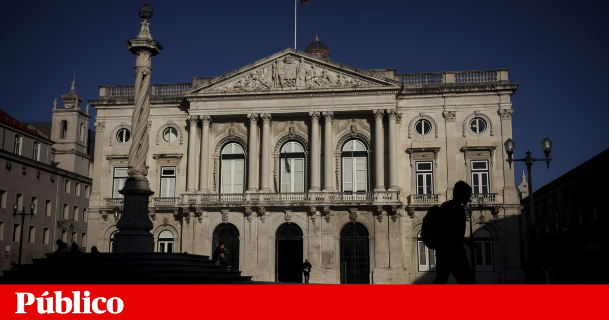 Chega activist sacked after illegal housing report