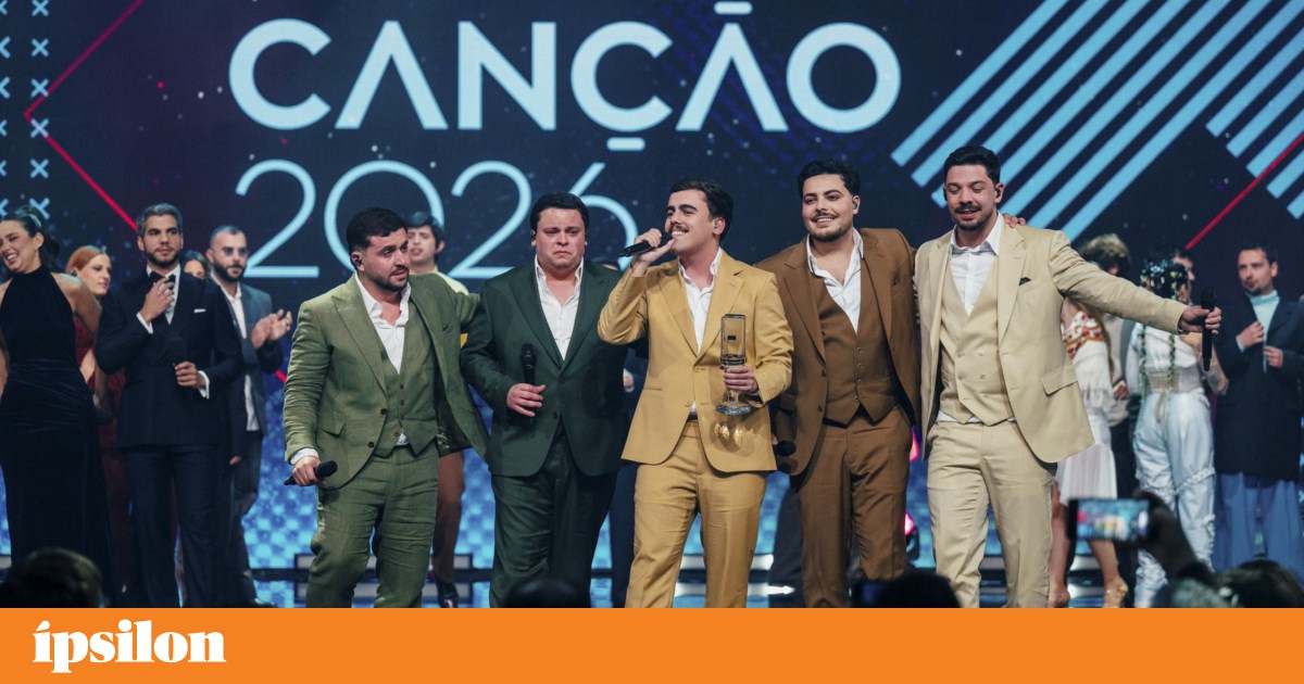 The “apolitical” cante of Bandidos do Cante, winners of the Festival da Canção