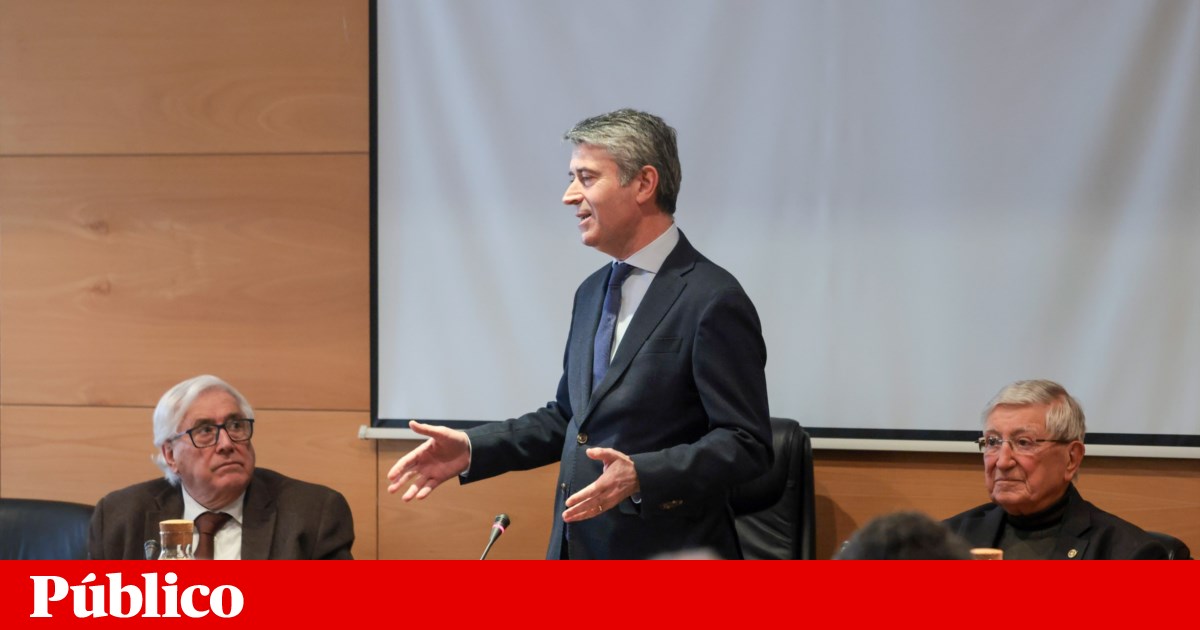 PS asks the Government to suspend the State's exit from the António Sérgio Cooperative