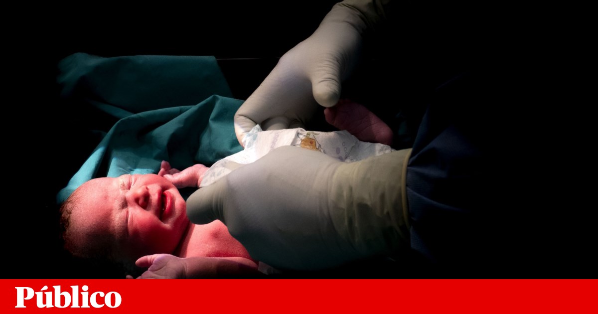 Obstetrics network: Loures to receive patients from five Local Health Units. Several hospitals have teams far from ideal