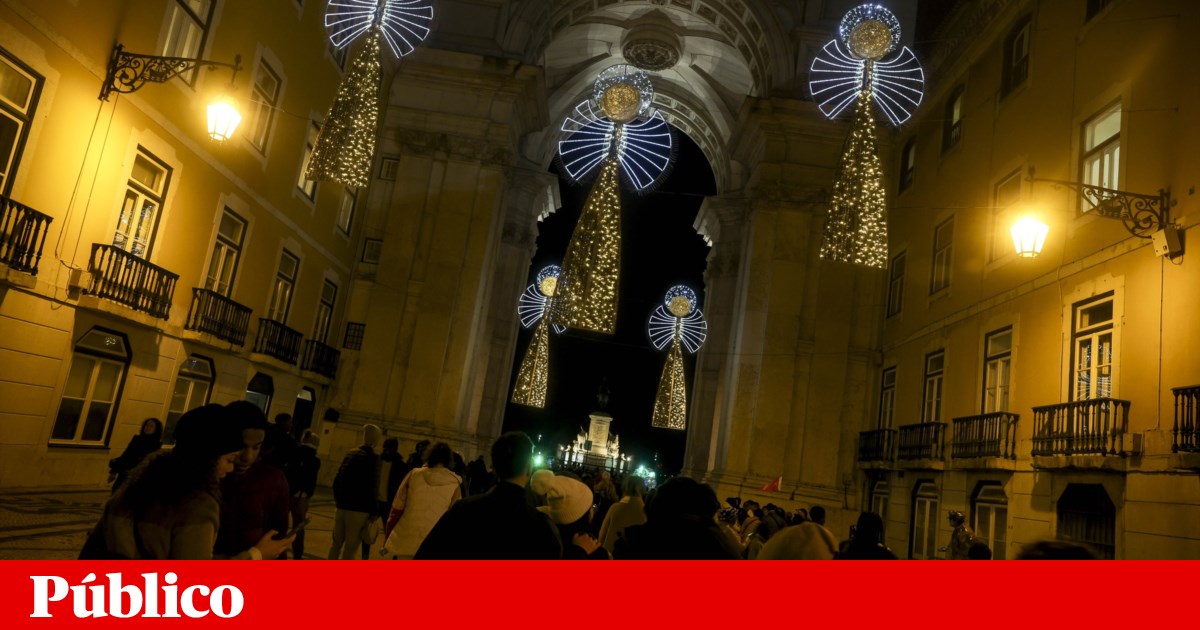Christmas lighting company allegedly used firms it controlled to manipulate tenders