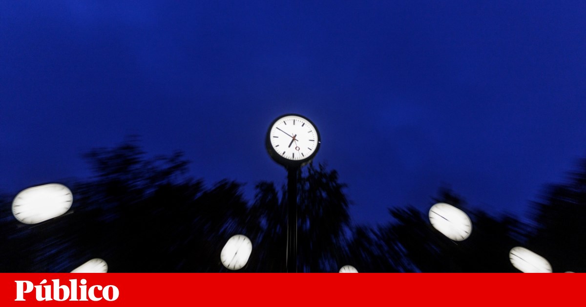 Clocks go forward one hour on Sunday morning, March 29