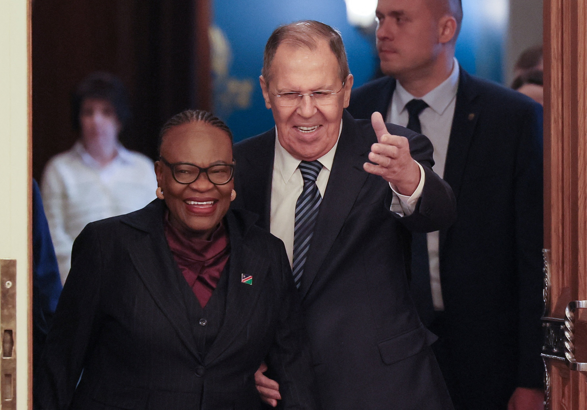 Rússia vai para a Namíbia minerar urânio e ensinar a produzir energia nuclear