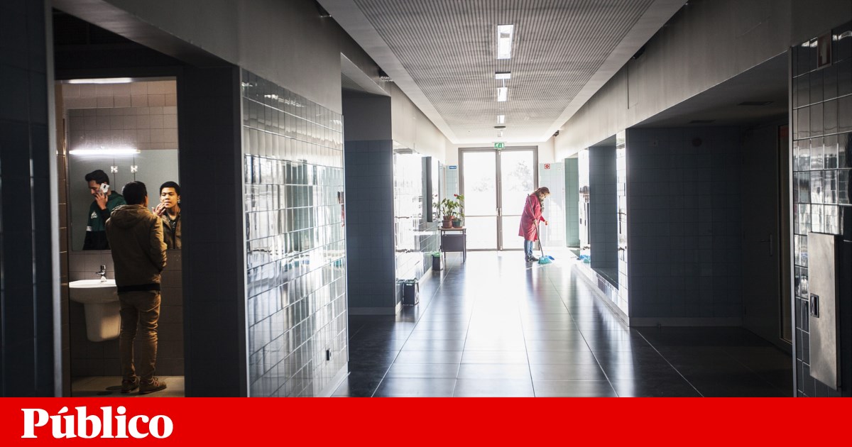 Has the decentralisation of powers given schools more autonomy? Not always