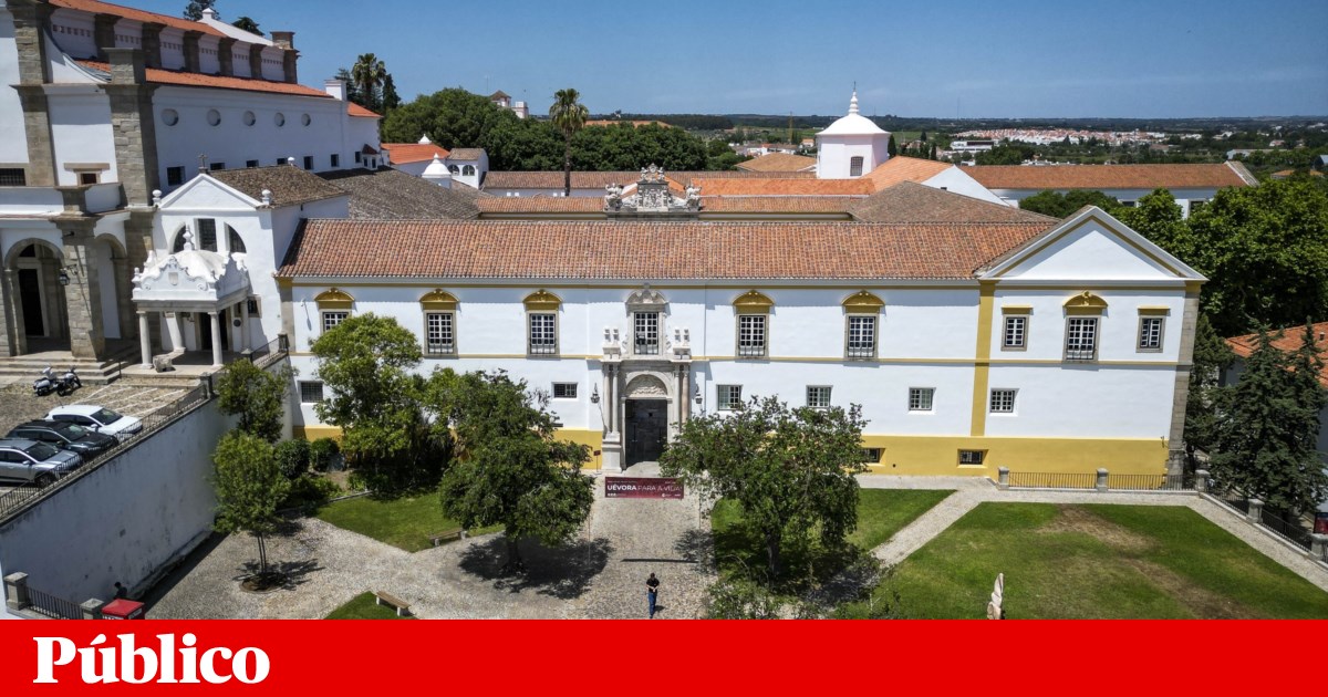 Professor António Candeias elected as the new rector of the University of Évora
