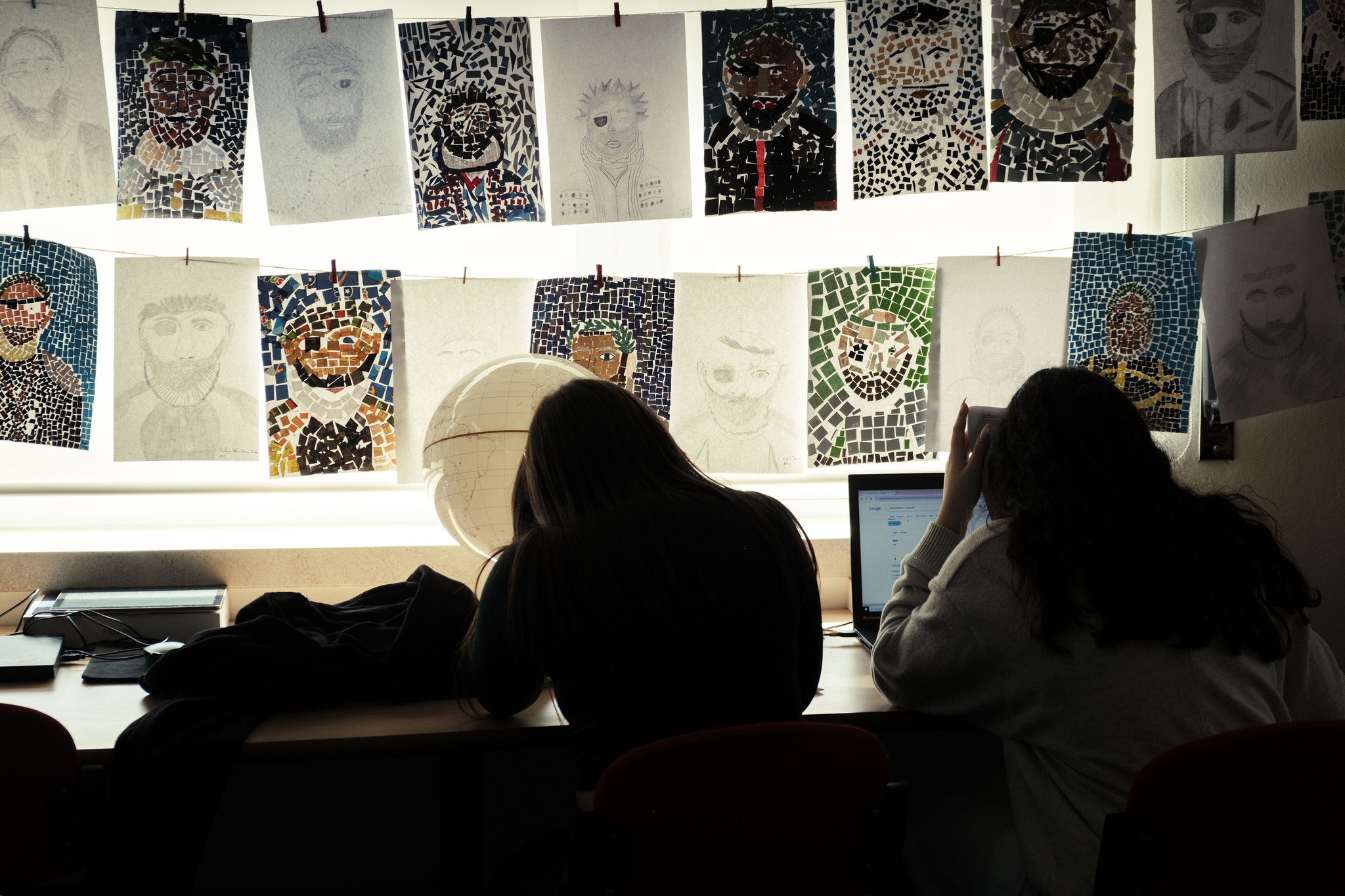 Tiago Bernardo Lopes - 27 Março 2025 - Portugal, Oliveira de Azeméis - Rankings das Escolas (2023/2024) - Escola Básica e Secundária Dr. Ferreira da Silva em Cucujães, Oliveira de Azeméis. Primeiro lugar no ranking da superação do ensino secundário ( os alunos desta escola obtiveram a segunda melhor nota do país a Matemática A, com uma média de 18,16 valores)