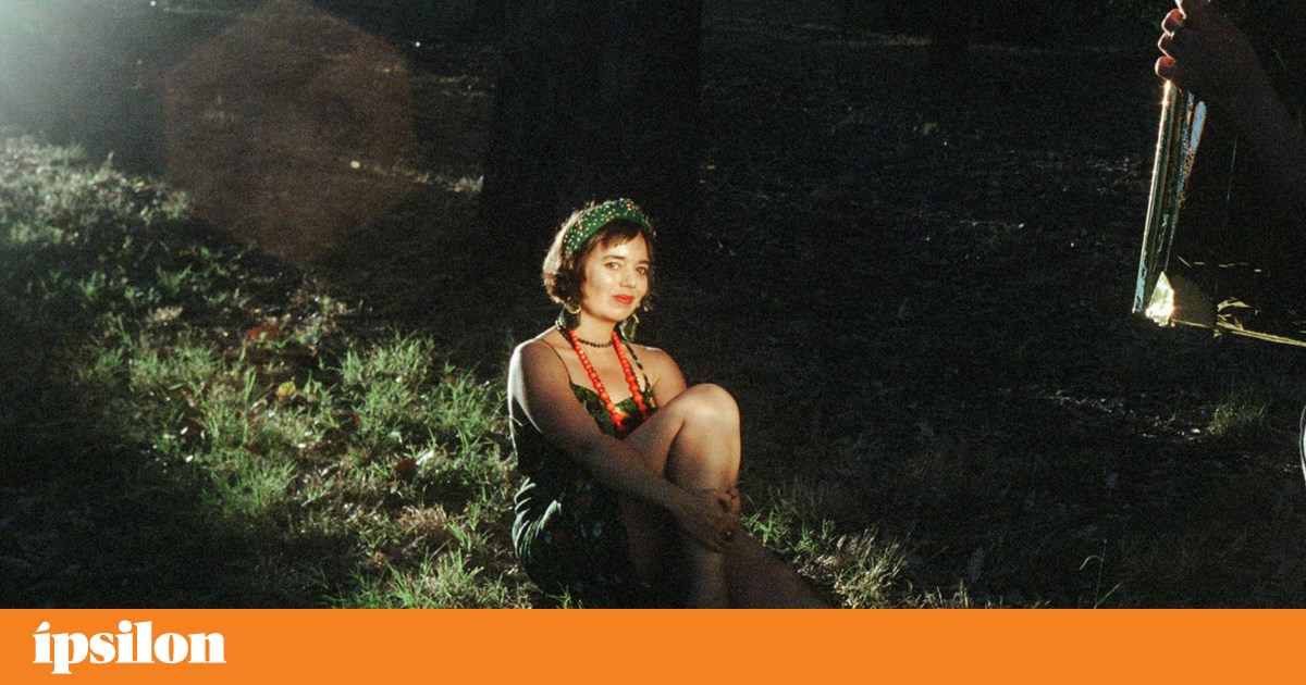 Tropical Fado, a journey to the origins of fado, a delightful fantasy by Rita Braga