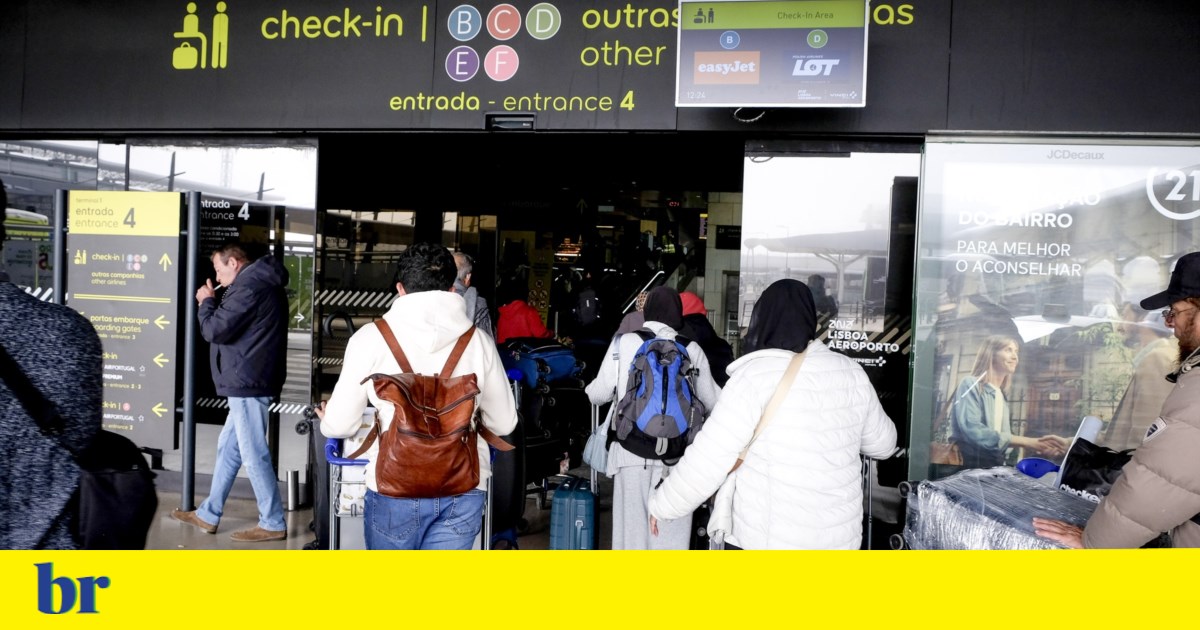 Biometric data collection suspended again at Portuguese airports