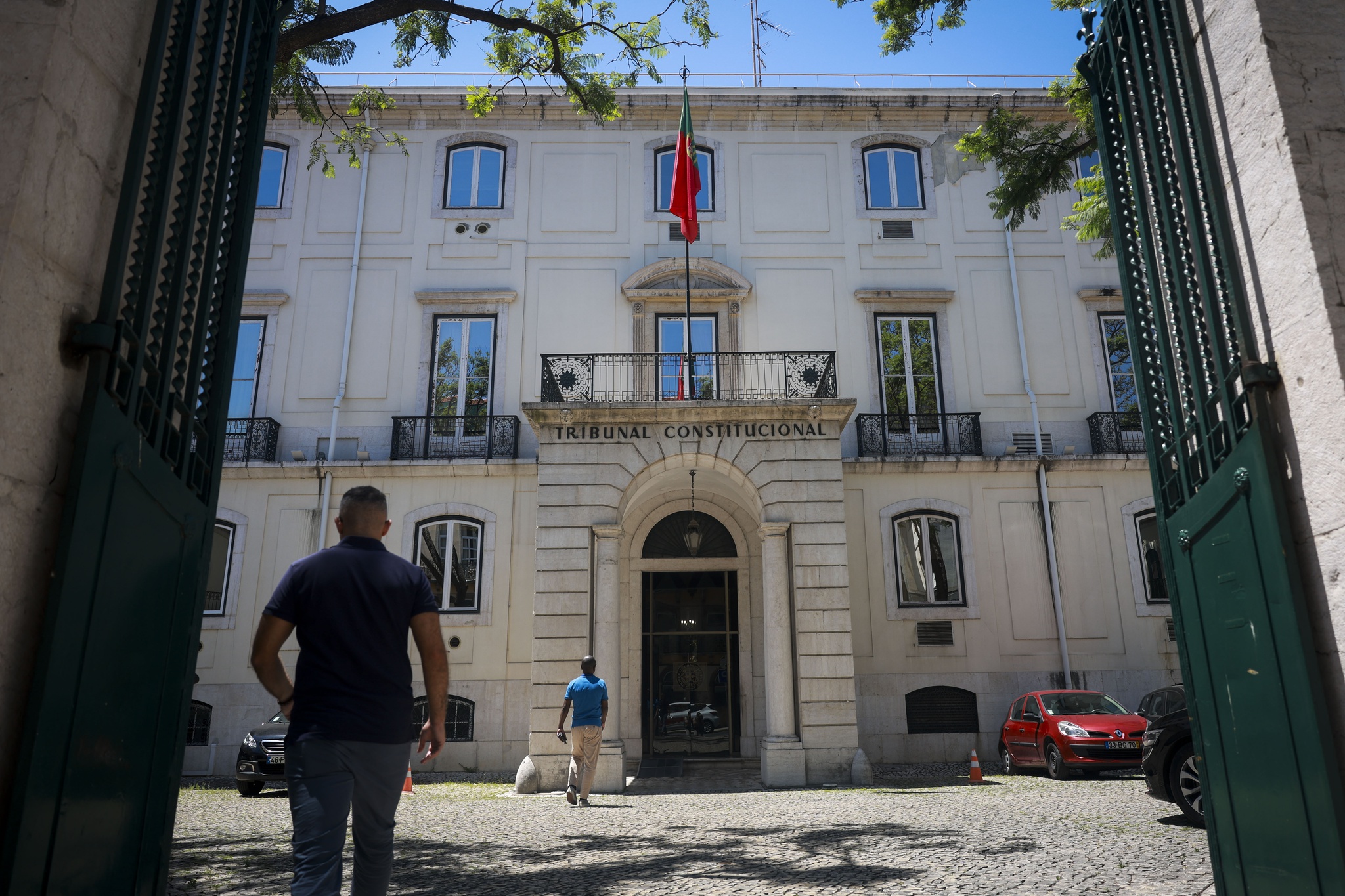 Deixou de ser possível saber quem financia partidos e campanhas políticas