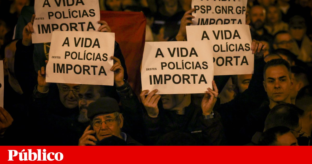 PSP, GNR, Maritime Police and prison guard unions protest against pension cuts