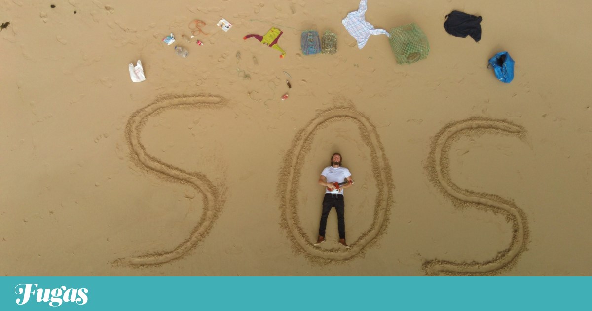 Trash Traveler walks the entire Azorean coastline to learn about ocean protection initiatives