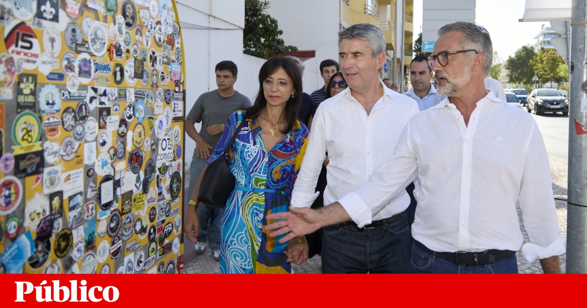 Two elderly people displaced after part of a building collapses in Faro