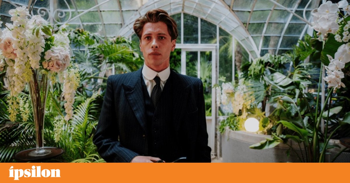This Is Not a Mysterious Murder: a detective named Magritte