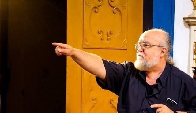 Harry Crowl performs recital in Porto inspired by Portuguese tilework