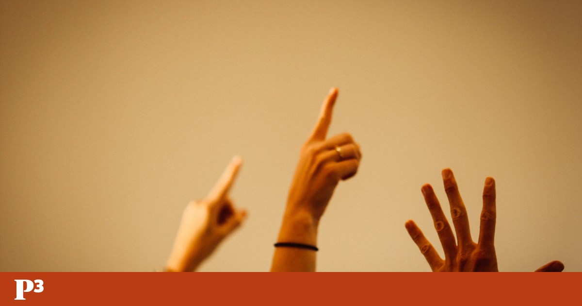 Civic (ir)responsibility as a daily practice