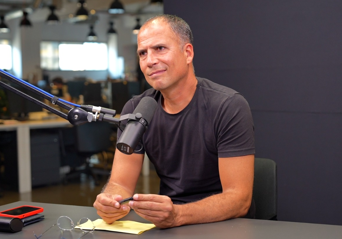 Ricardo Araújo Pereira: “My grandmother set parameters that result in me having quite low self-esteem”
