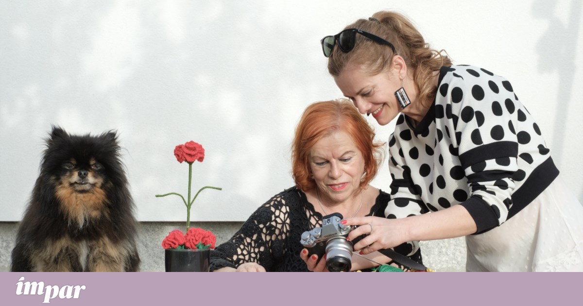 From crochet to embroidery and woodwork: sowing April with art