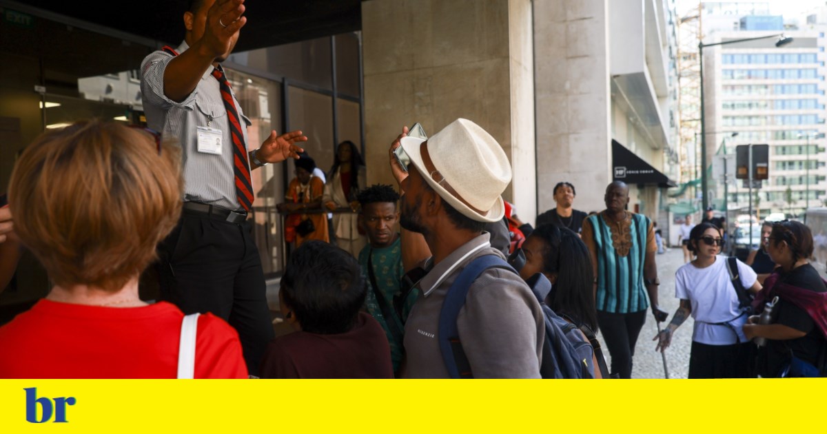 Falho AIMA transforma filha em mãe ao emitir documento com dados errados ...