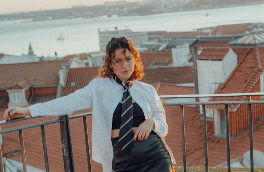 Brazilian actress organises soiree and debuts play in Lisbon: “Reaping good rewards”