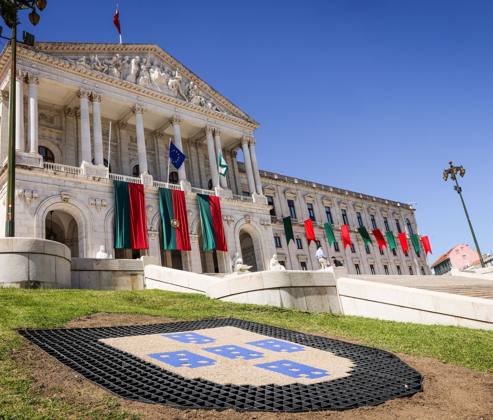 Portugal regularizou meio milhão de imigrantes e rejeita 76 mil pedidos em 2024 — image 2