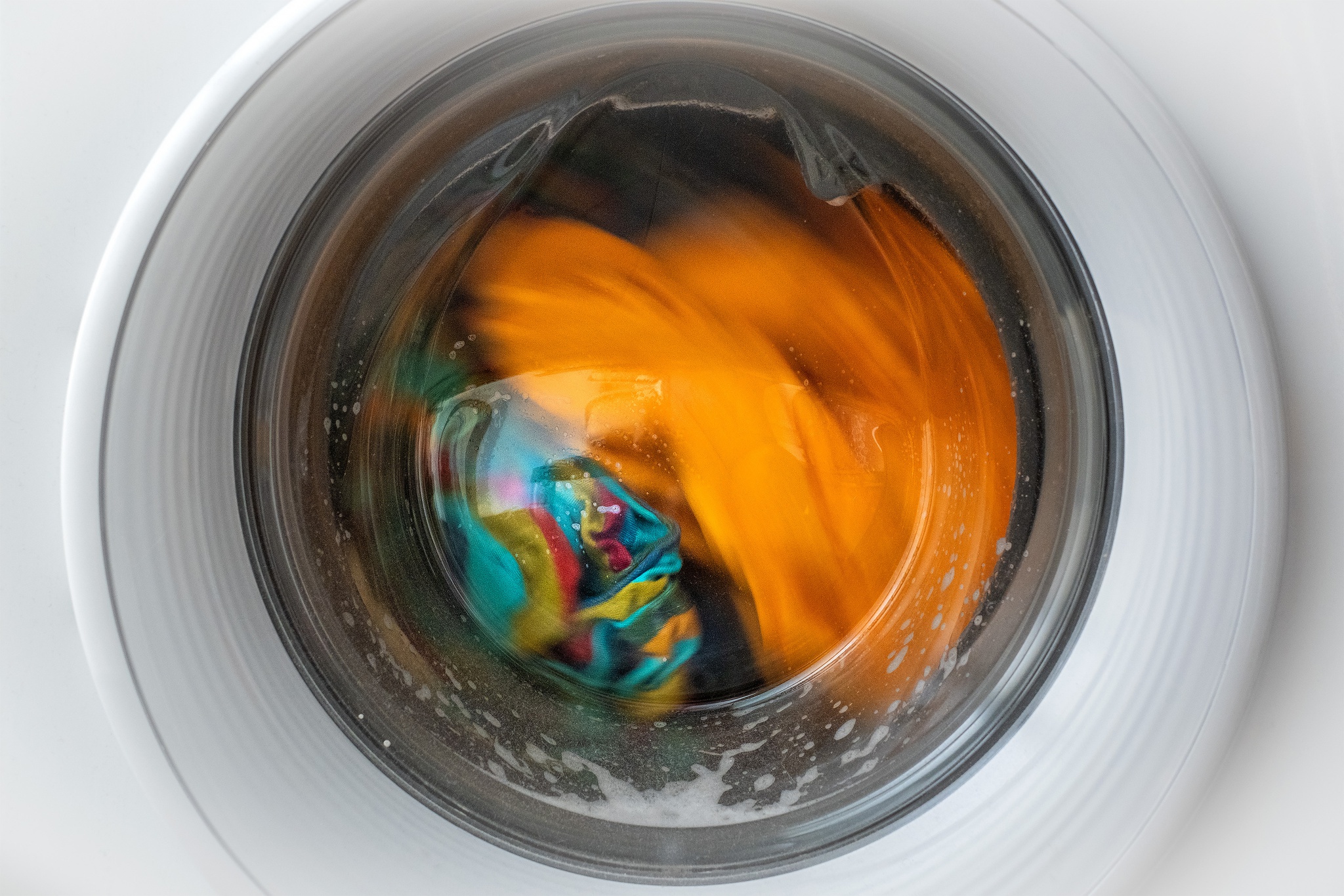 Manuel Roberto - 4 de Junho de 2024 - Portugal, Porto - Máquina de lavar roupa, electrodomesticos, trabalho doméstico