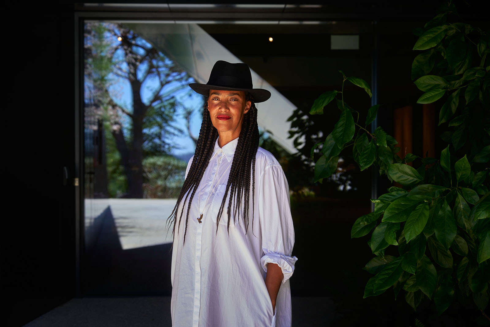 RG Rui Gaudêncio - 28 Maio 2026 - Portugal, Simtra - Grada Kilomba, artista portuguesa, na sua exposição na Albuquerque Foundation em Sintra. Público