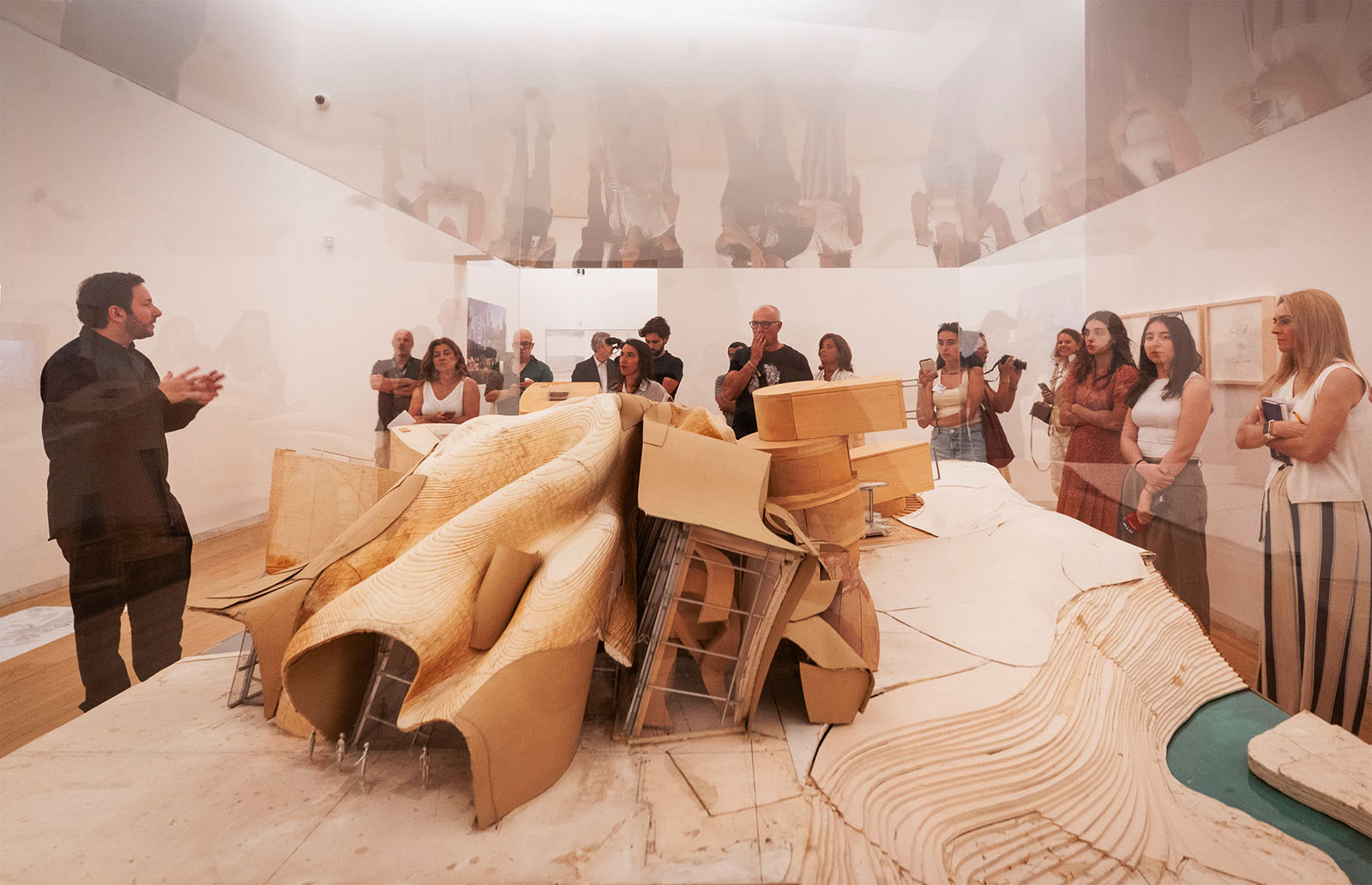 NEG - 12 JUNHO 2026 - EXPOSICAO DE FRANK GEHRY NA ALA SIZA EM SERRALVES