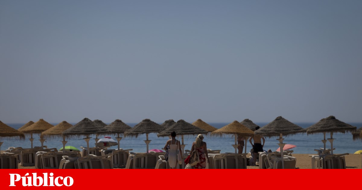 Featured image for article: Lisbon's Tourism Revenue Declines for Second Consecutive Month: Implications for Property Investors