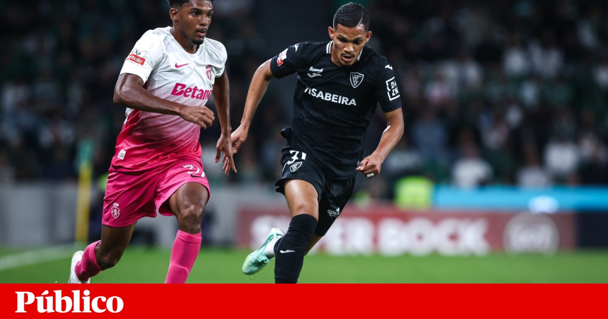 Photo: Público Sporting Lose 1-2 to Académico de Viseu at Alvalade, rtp.pt reports