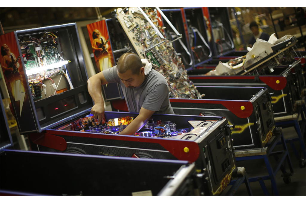 A última fábrica de pinball do mundo ainda tem fichas - Empresas - iG