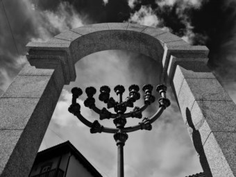 O que resta da herança judaica sefardita no nordeste transmontano? |  Exposição | PÚBLICO
