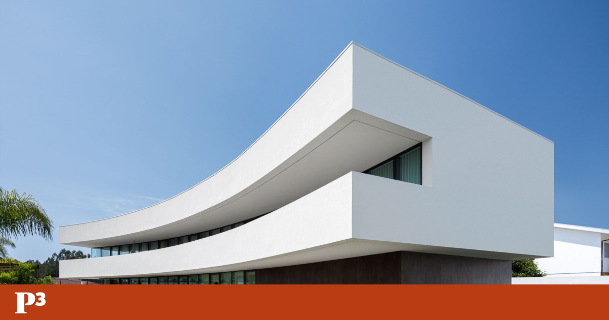 On the N109, in Vagos, a hotel-like house is born |  building On the N109, in Vagos, a hotel-like house is born |  building