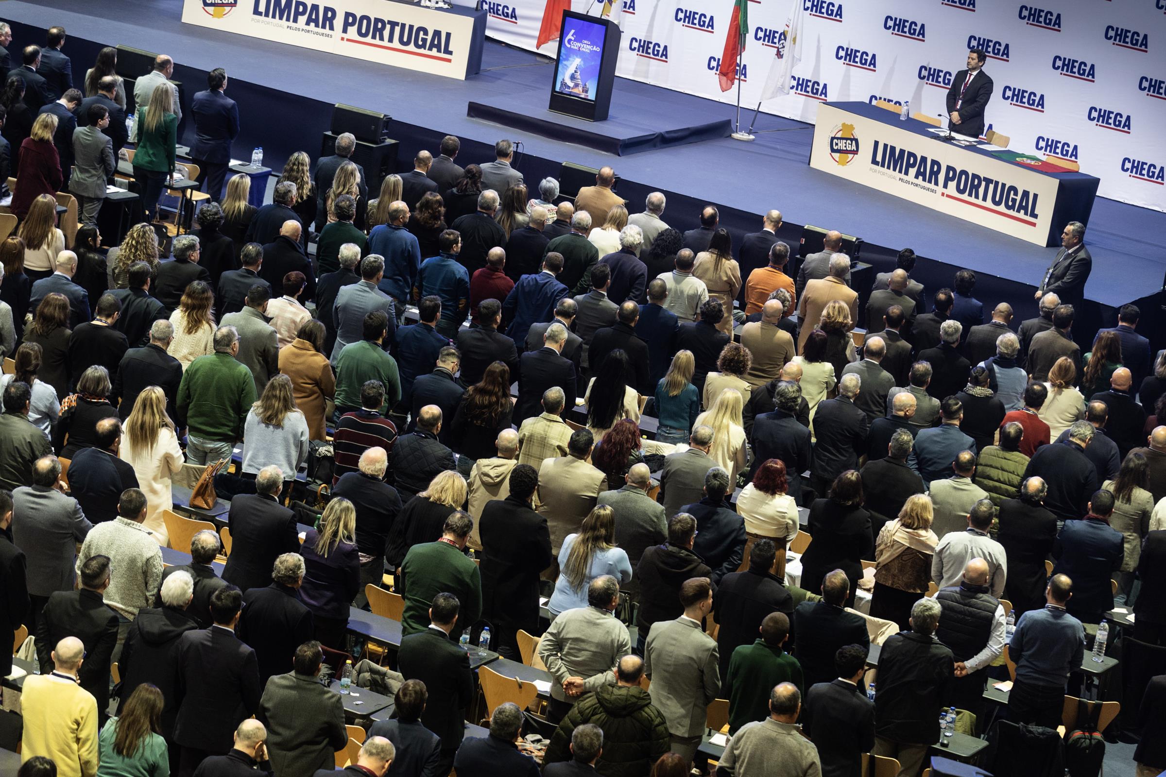 A convenção "profissionalizada" do Chega quis ser igual às dos outros  partidos | Fotogaleria | PÚBLICO
